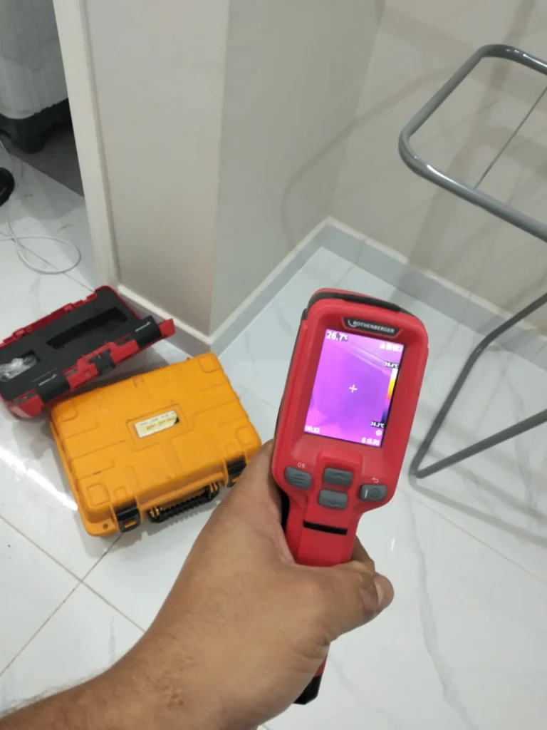 جهاز كشف تسربات بمكة